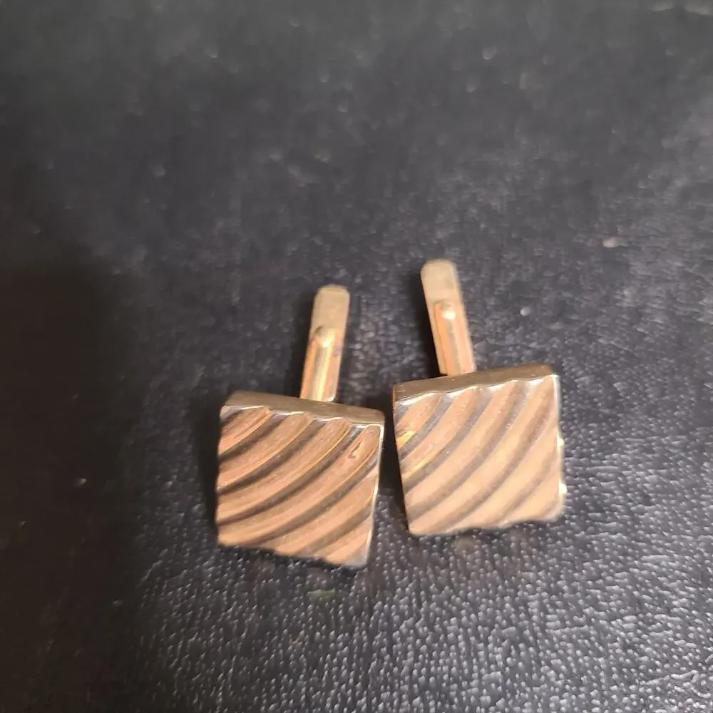 Vintage swank mid-century gold tone Square beveled cufflinks